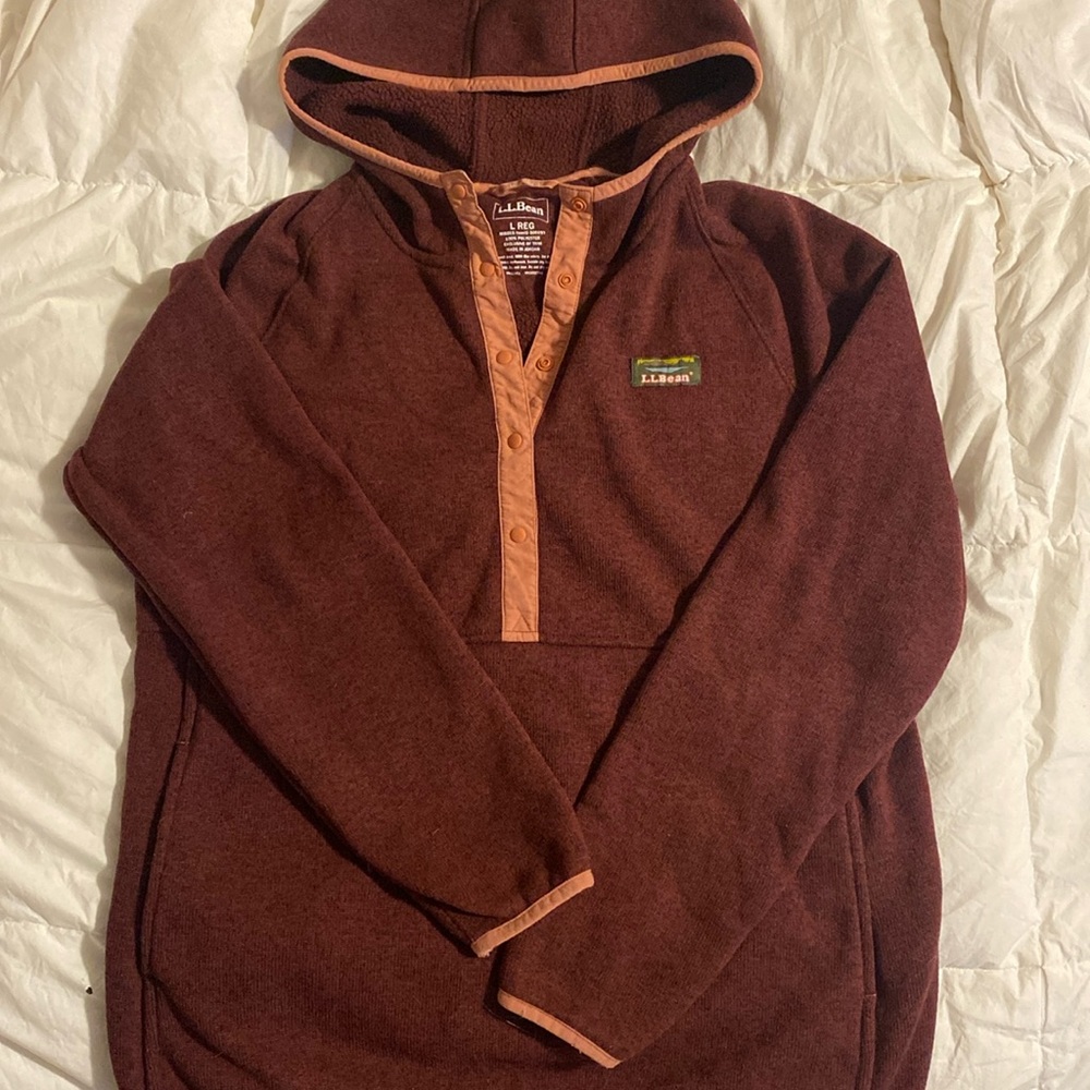 L.L Bean pullover - Picture 1 of 3
